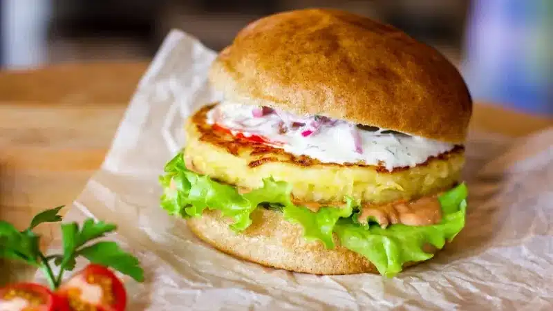 hamburguer com abobrinha fitness 121358 800x450