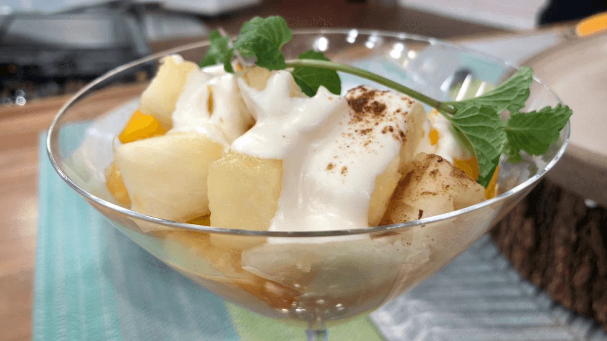 salada de frutas com creme de leite e canela 162116