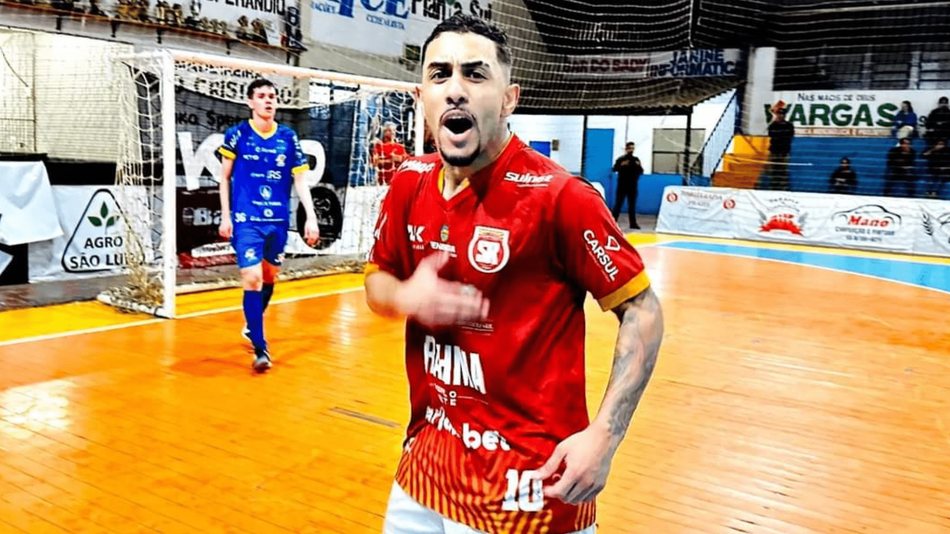 Santa Rosa Futsal vence mais uma e já tem adversário definido nas oitavas da Série Ouro de Futsa