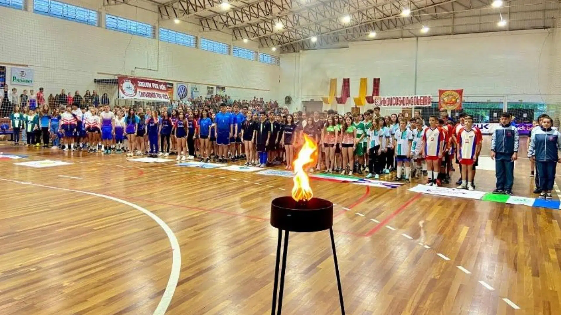 Hoje (29) tem jogo de futsal masculino e feminino em Nova Santa Rosa