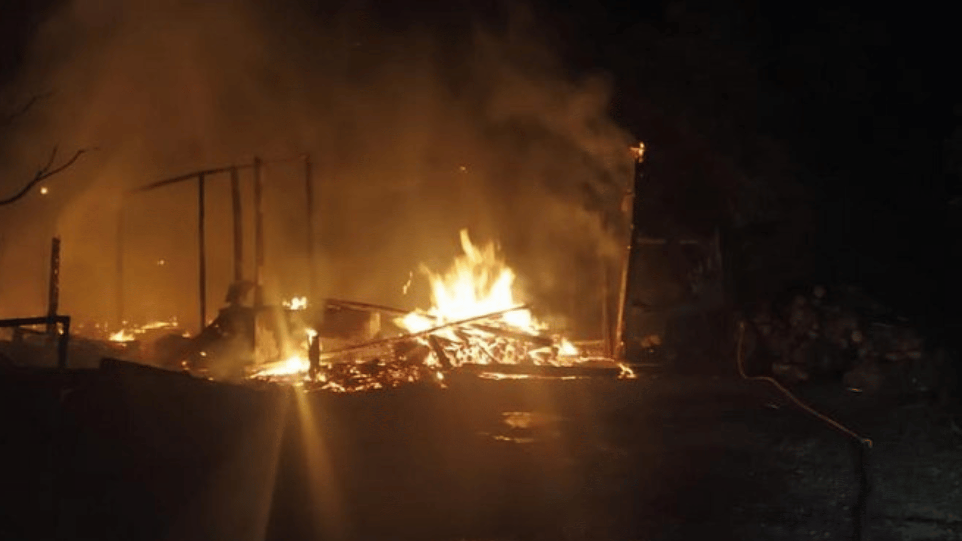 Incêndio em aviário