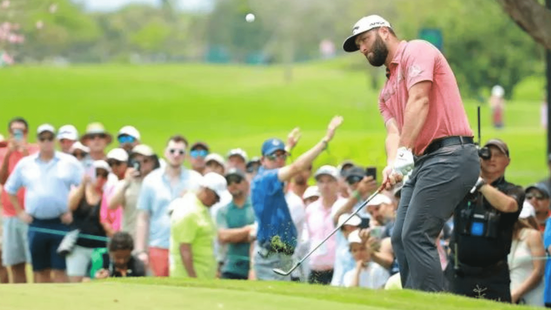 portal plural atleta de golfe assume o topo como o mais remunerado do mundo