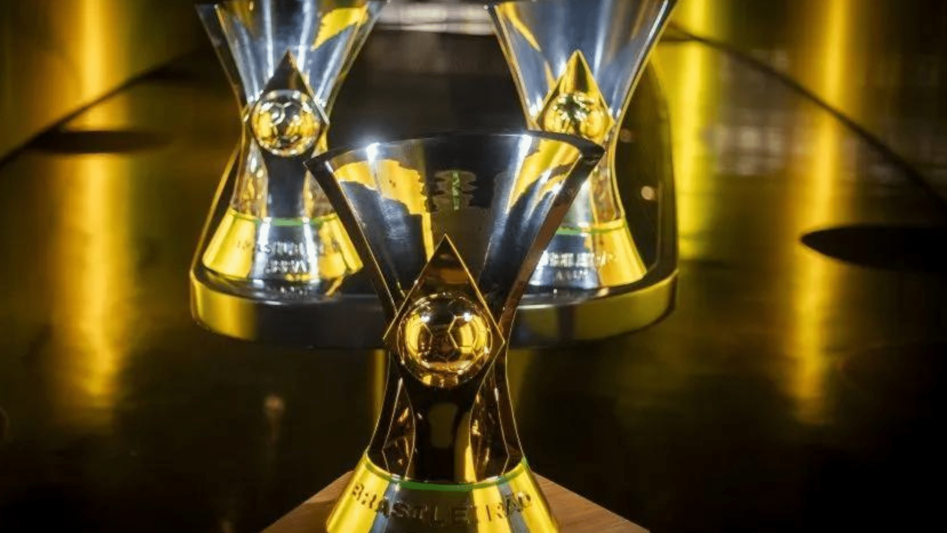 portal plural brasileirão está chegando ao fim taças estarão em bh, salvador e são paulo na Última rodada