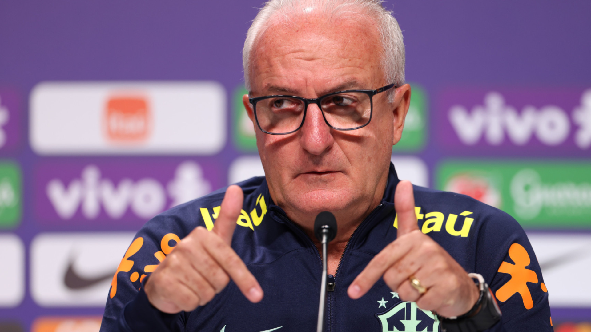 portal plural dorival pede homens de confiança à cbf