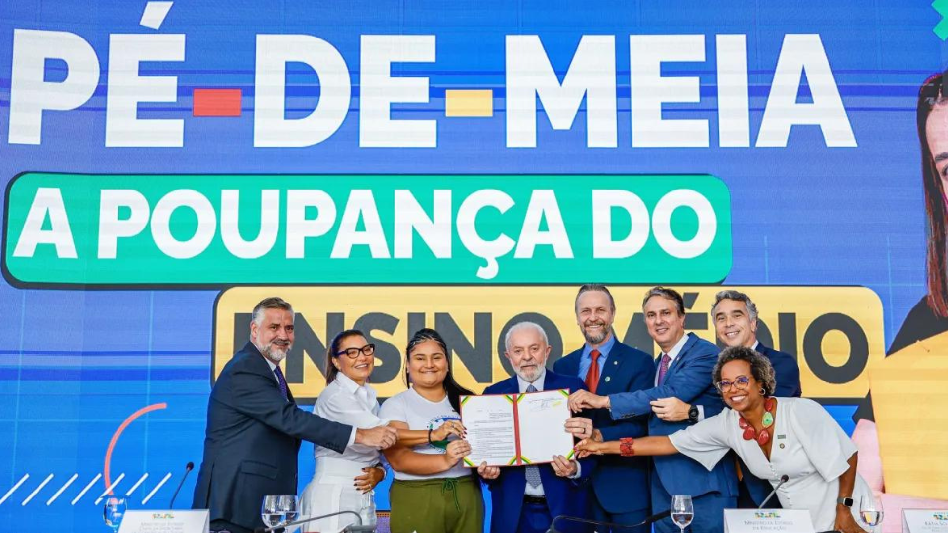 portal plural governo pagará até r$ 9.200 em poupança para estudantes de baixa renda concluírem ensino médio