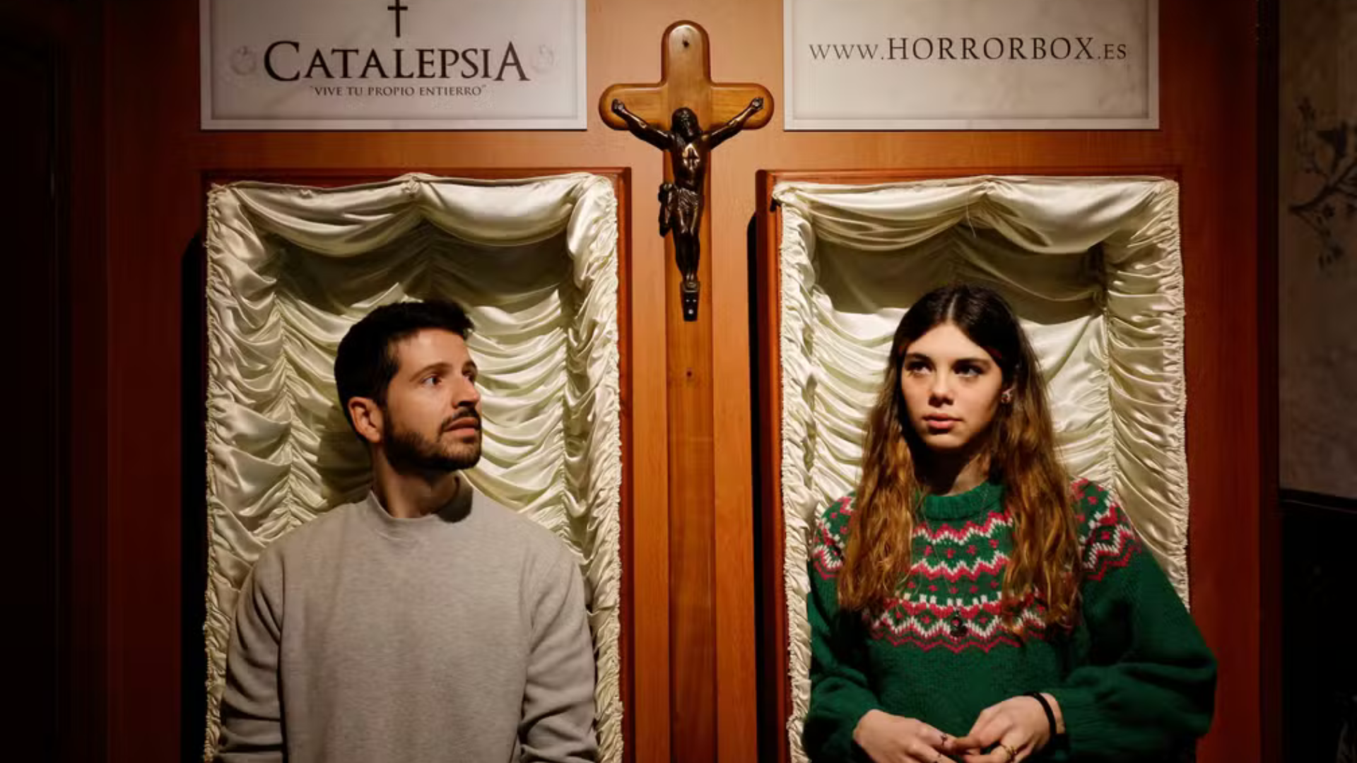 portal plural jogo desafia participantes a saírem de um caixão em até 30 minutos