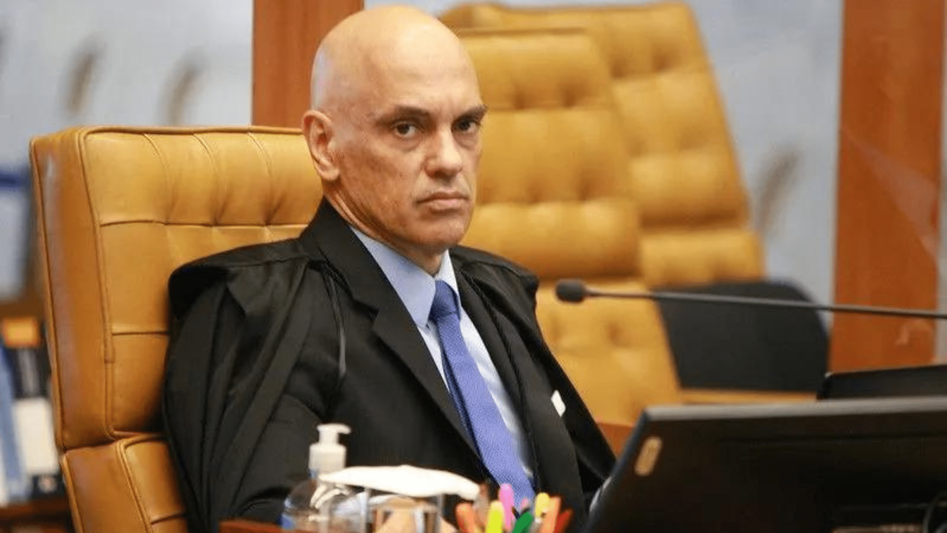 portal plural alegando parcialidade, defesa de bolsonaro requer afastamento de moraes do inquérito