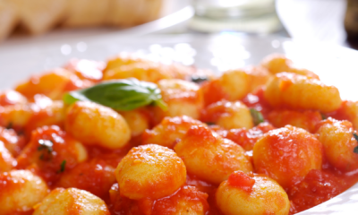 portal plural segundo a tradição popular, todo dia 29 é dia de saborear nhoque. apesar de suas raízes italianas (derivadas de gnocchi), a prática de consumir nhoque no dia 29 de cada mês ganhou
