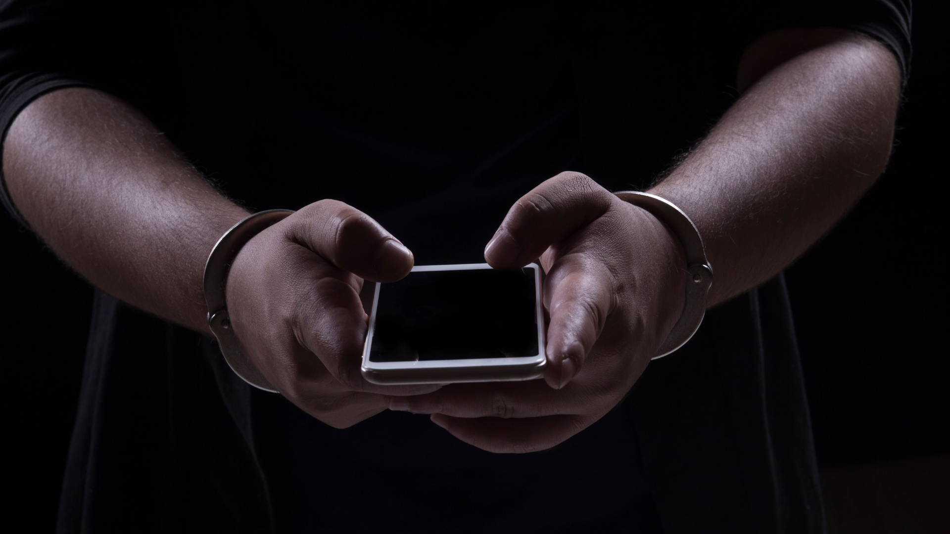 portal plural 20 mil aparelhos são bloqueados após envio de alertas para o programa celular seguro