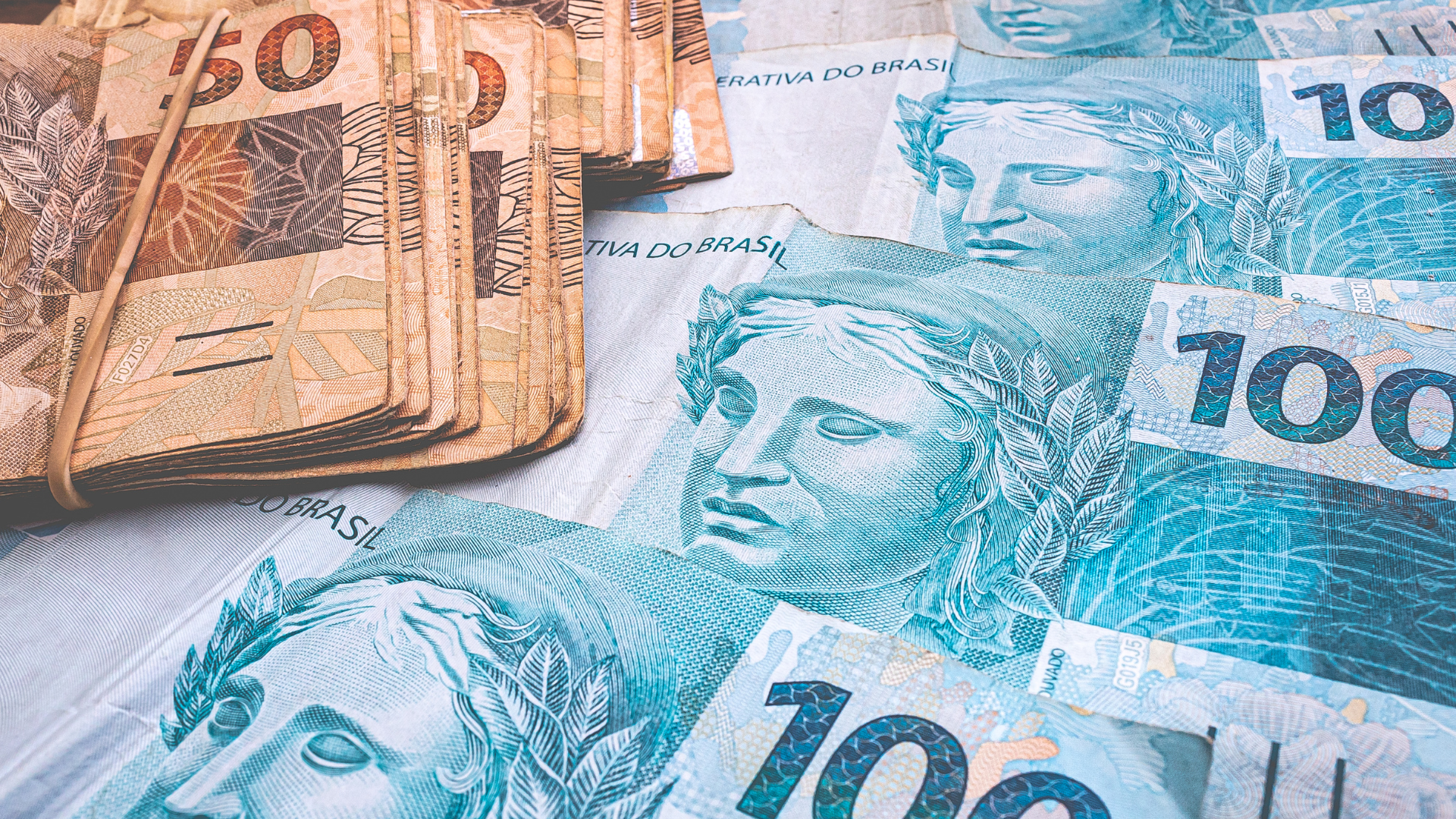 portal plural governo do rs estabeleceu restrições à cobrança de juros em empréstimos consignados para os servidores estaduais