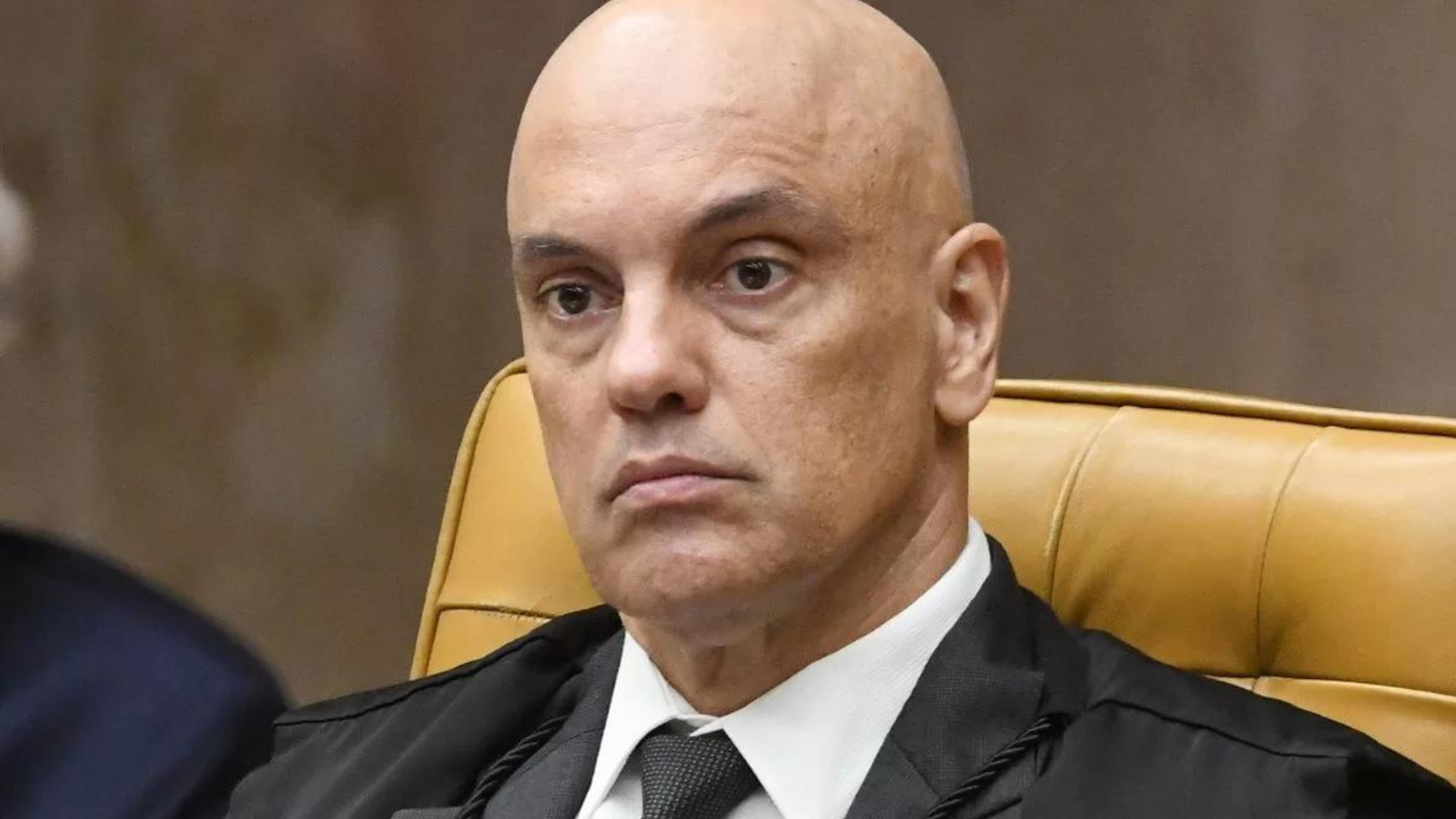 portal plural moraes propõe absolvição completa de acusado por envolvimento nos eventos de 8 de janeiro
