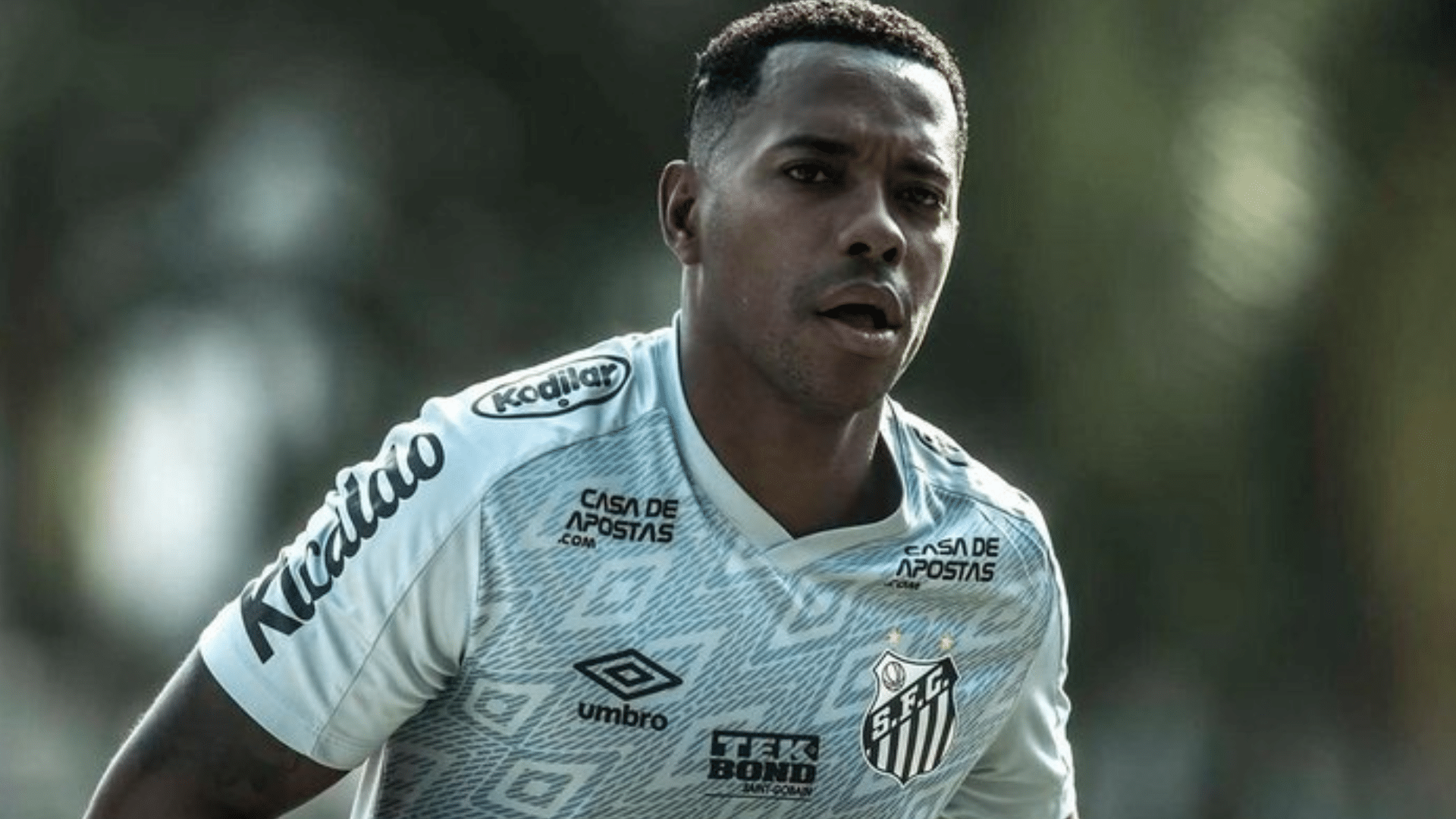 portal plural robinho nega acusações de estupro coletivo e declara que mulher não estava embriagada