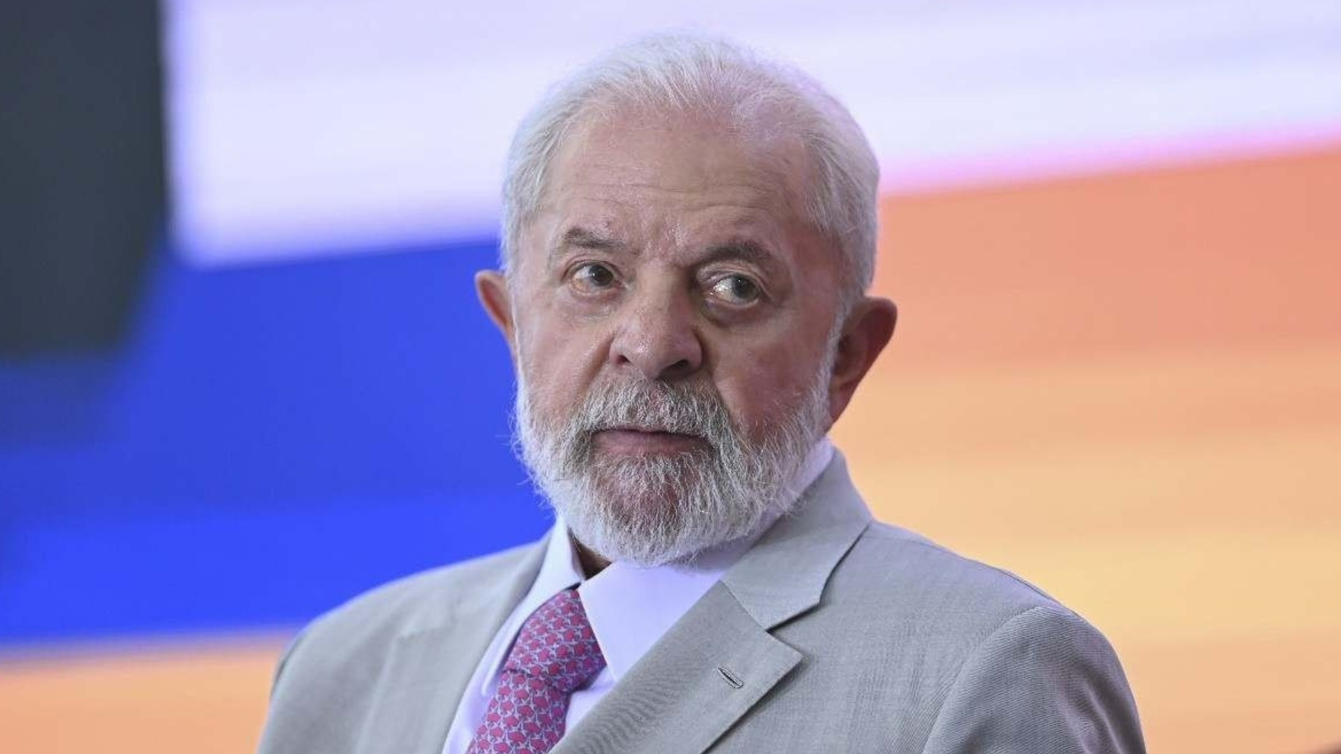 portal plural governo lula impõe sigilo de 100 anos a mais de 1.000 pedidos