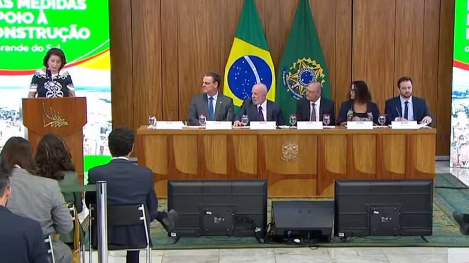 portal plural governo anuncia até r$ 15 bilhões em linhas de financiamento para empresas