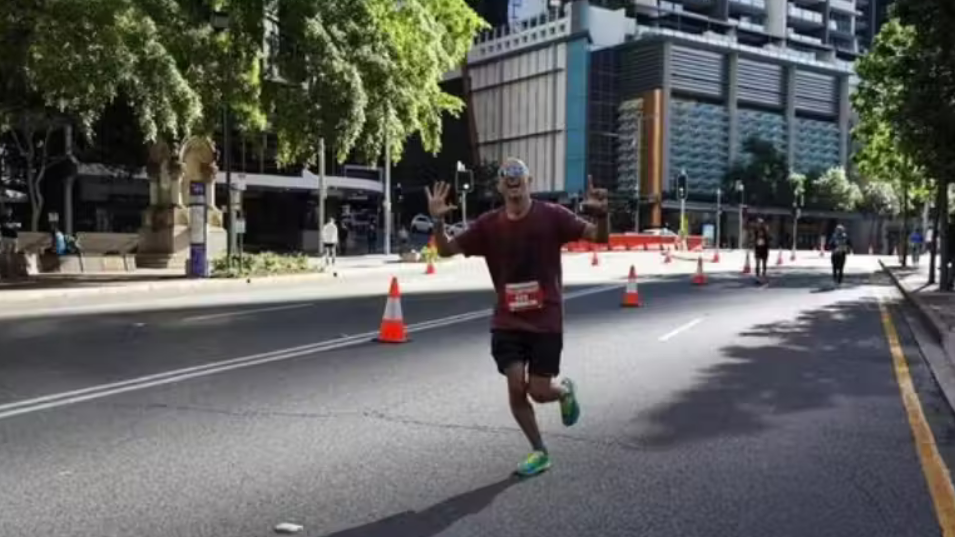 portal plural homem com esclerose múltipla corre maratonas e reverte progressão da doença