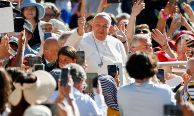 portal plural papa francisco é acusado de repetir insulto homofóbico