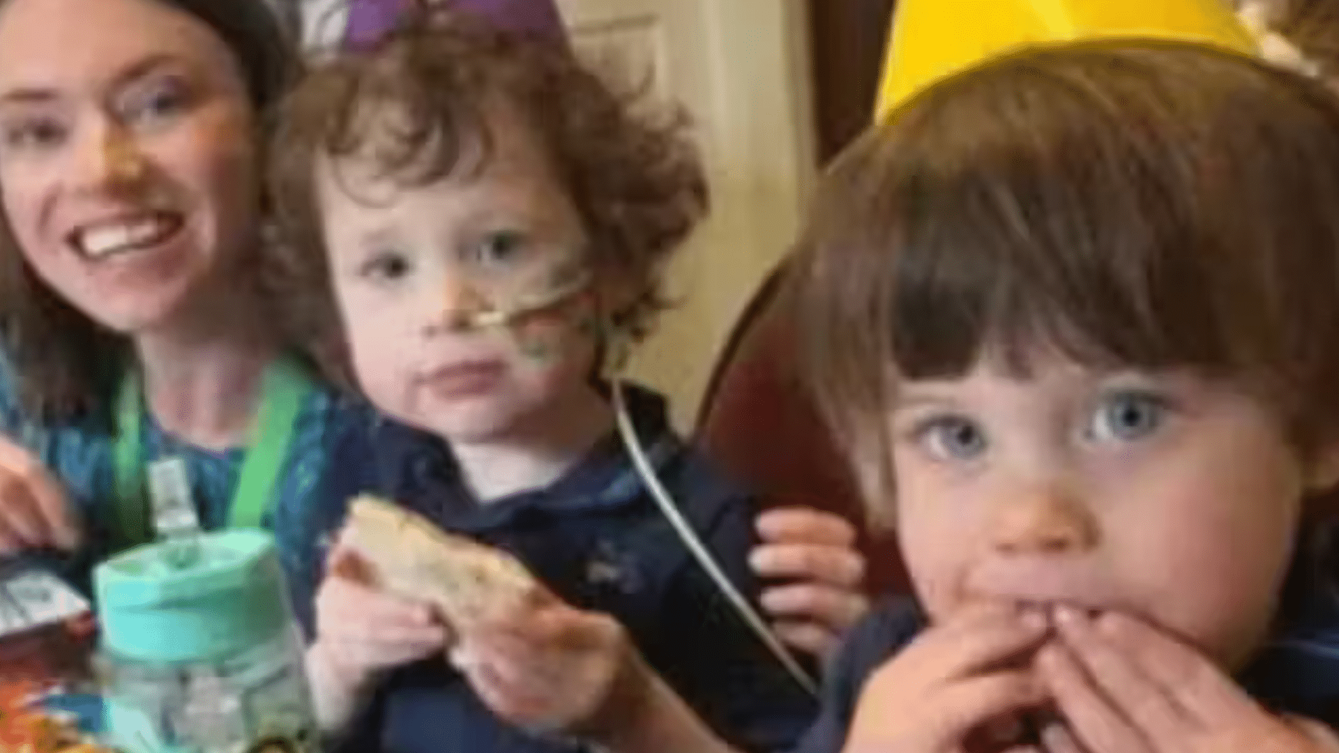 portal plural vizinhos realizam sonho de menino com câncer que nunca teve festa de aniversário