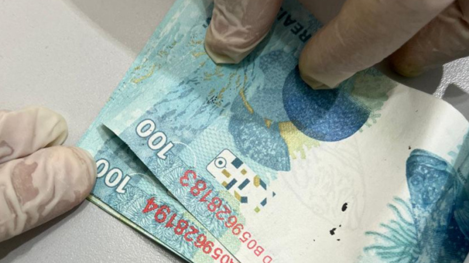 portal plural polícia federal notas com indícios de falsidade são apreendidas com adolescente na região