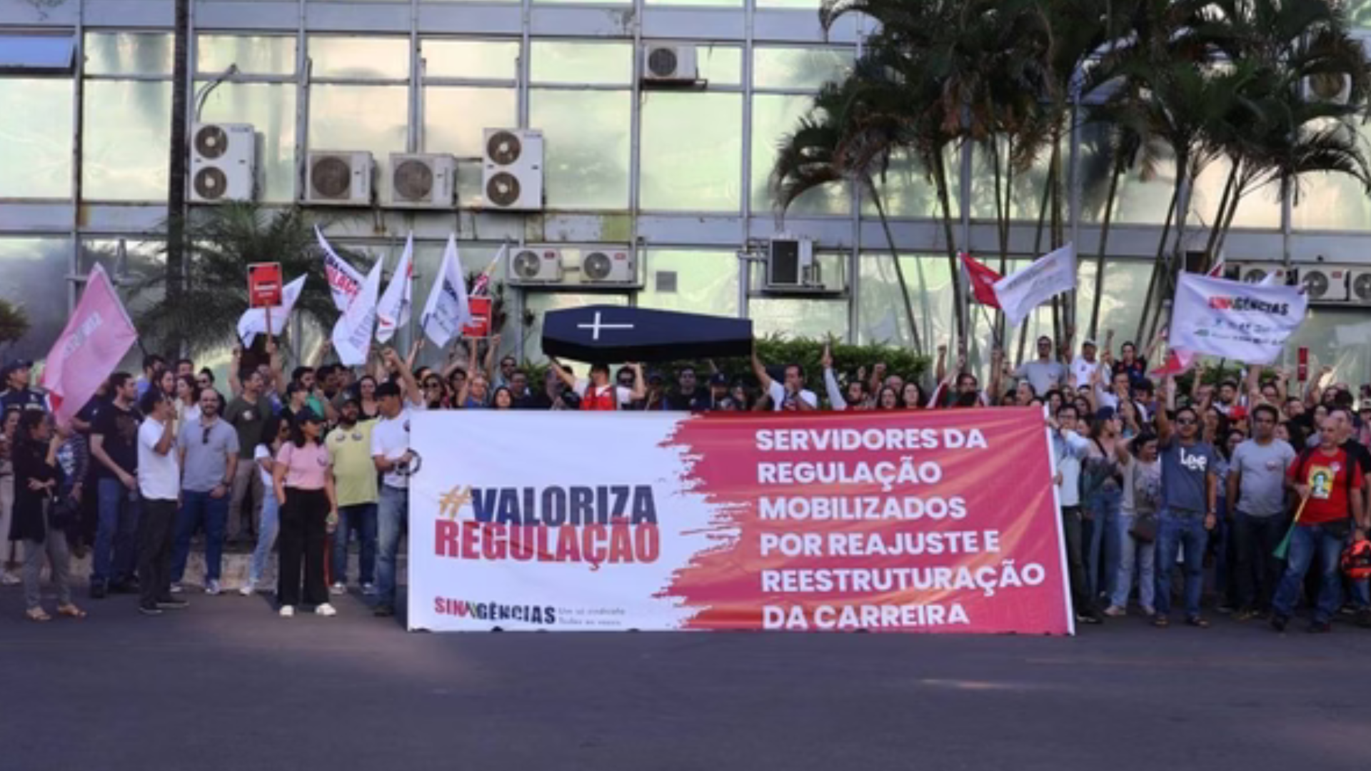 portal plural agências reguladoras iniciam greve de 48 horas nesta quarta feira; confira os serviços que podem ser impactados