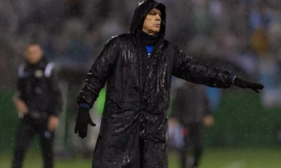 portal plural após vitória do grêmio, renato portaluppi rebate reclamações do vasco e destaca saída do z 4 no brasileirão