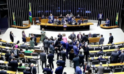 portal plural câmara dos deputados aprova prorrogação do plano nacional de educação até dezembro de 2025