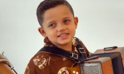 portal plural garoto arrebenta com sua sanfona em forró de adultos