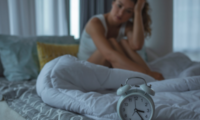 portal plural o que leva algumas pessoas a se levantarem à noite para urinar