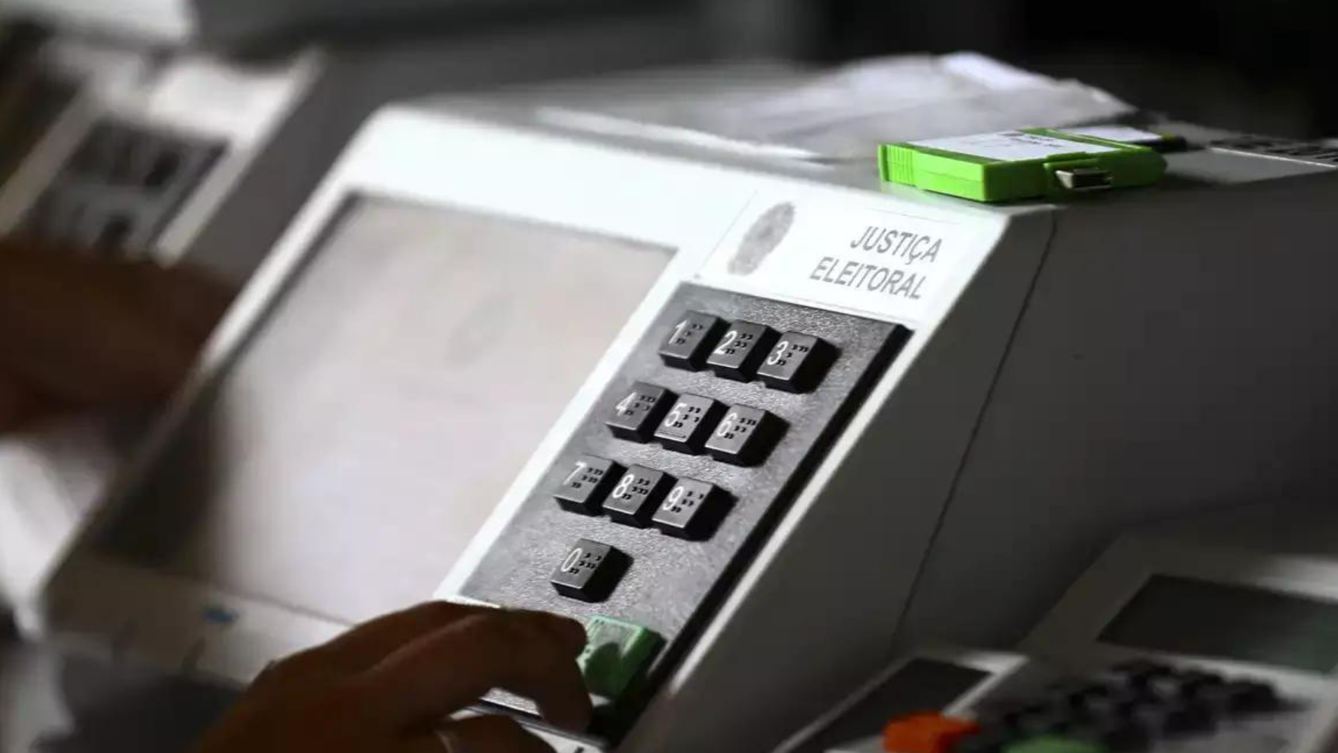 portal plural padronizar decisões sobre o uso de inteligência artificial na eleição brasileira vira desafio para a justiça