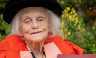 portal plural a física autora de descoberta essencial sobre partículas, que virou doutora aos 98 anos