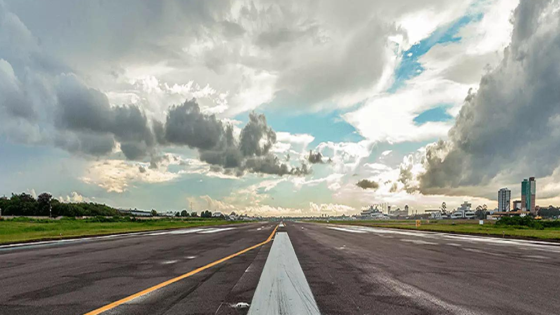 portal plural aeroporto salgado filho voltará a receber voos internacionais em dezembro