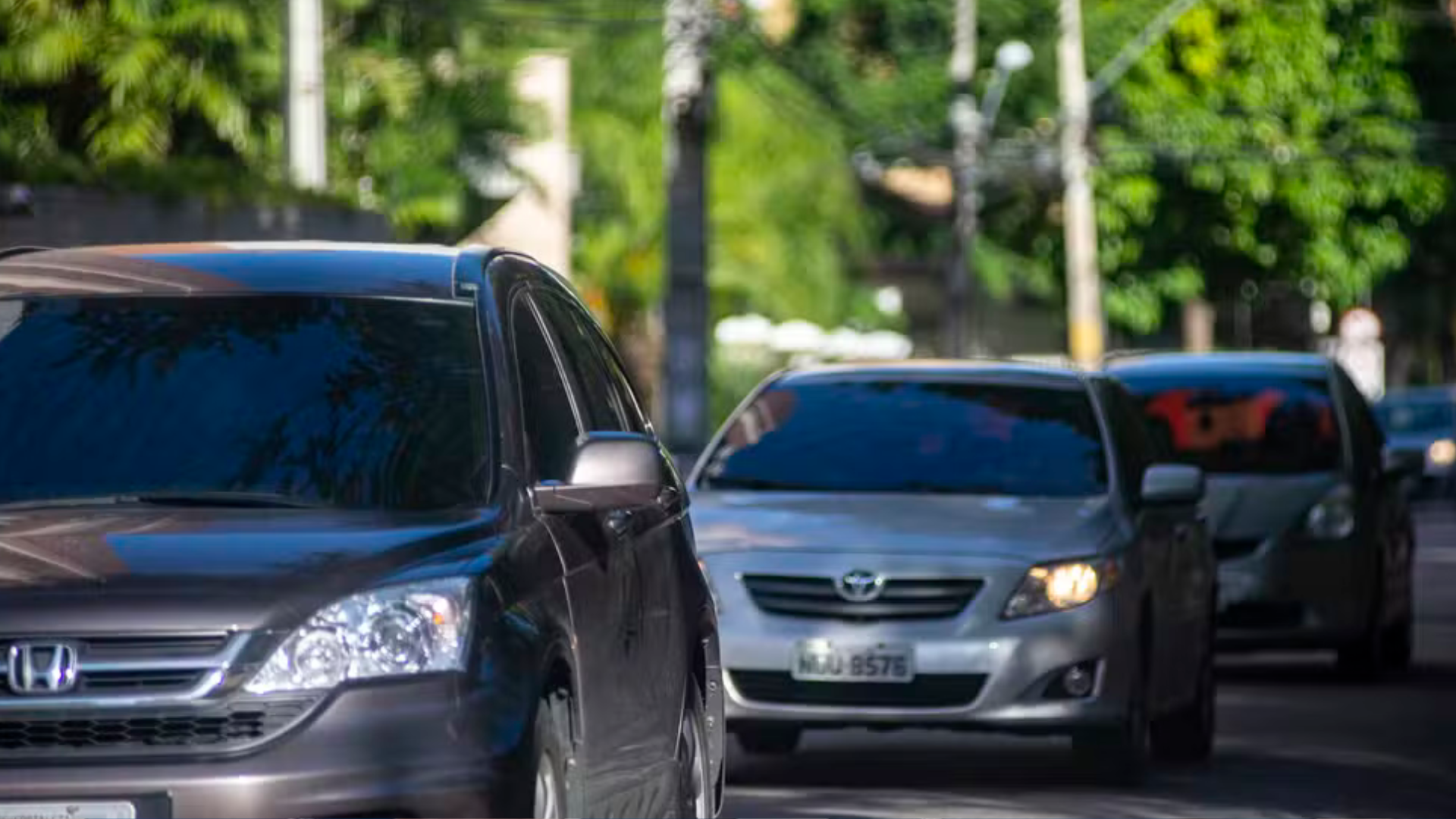 portal plural É permitido andar com veículo com licenciamento atrasado