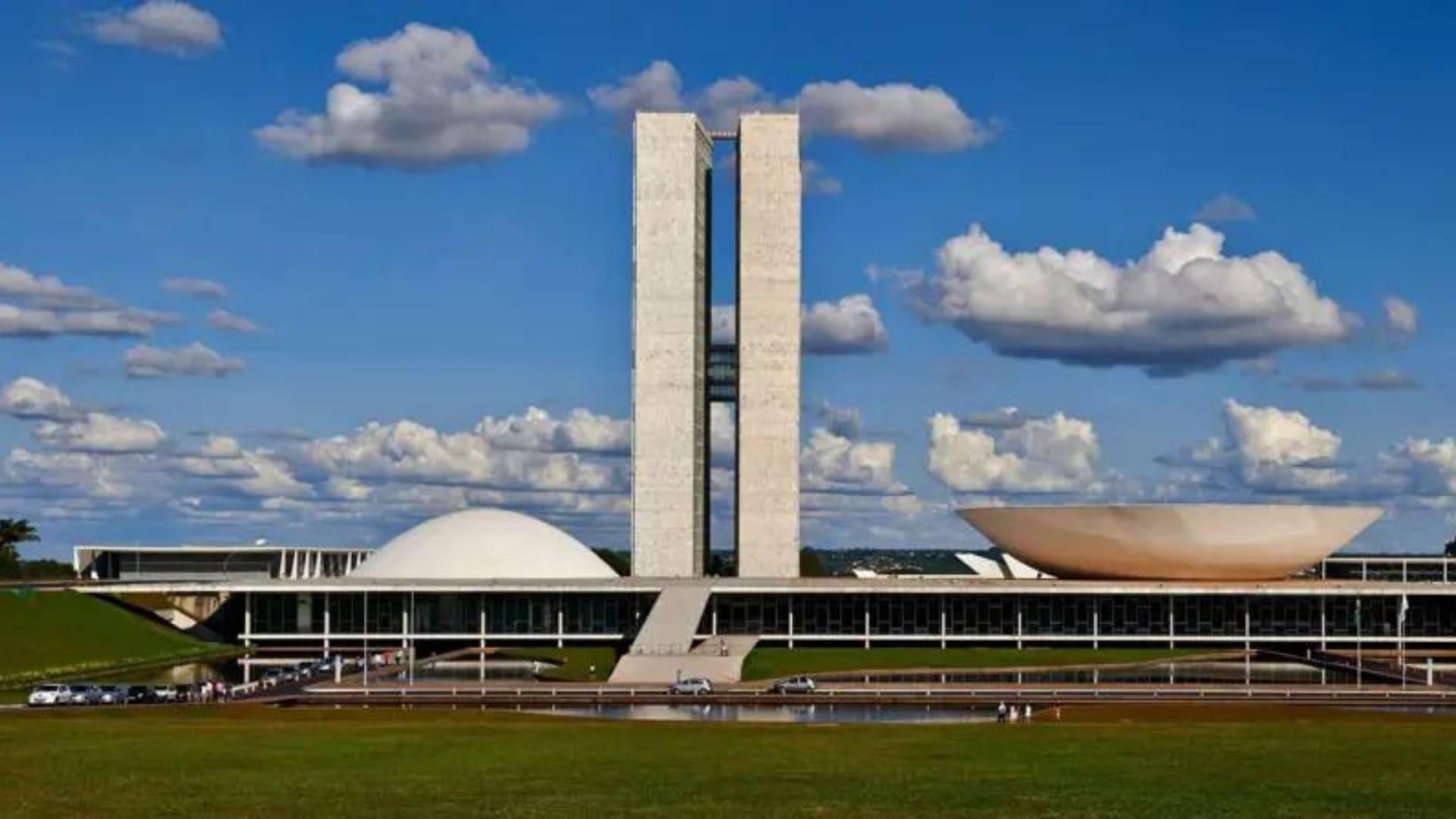 portal plural por que brasília não tem prefeito