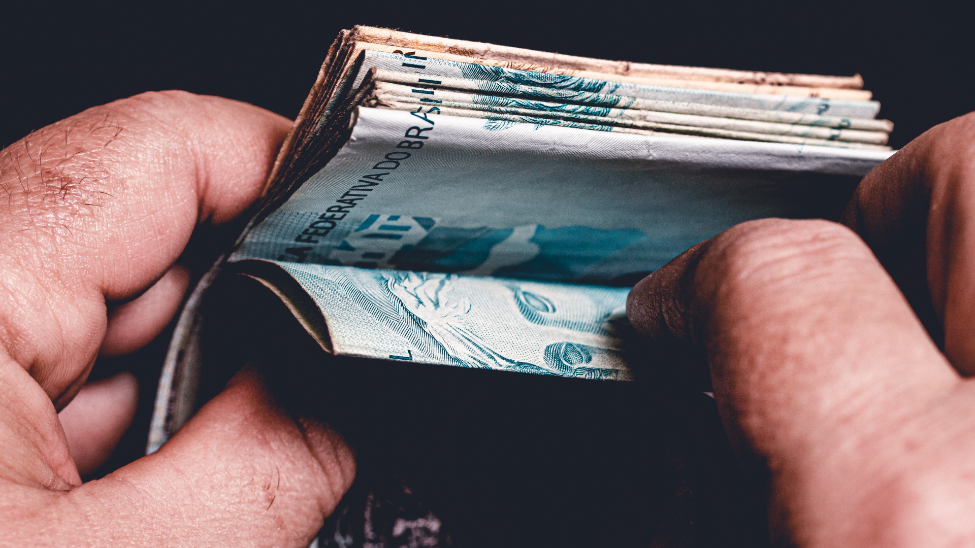 portal plural 13º salário confira o prazo da primeira parcela e como fazer o cálculo