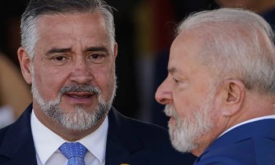portal plural foto joédson alvesagência brasil... leia mais em httpswww.cartacapital.com.brcartaexpressapaulo pimenta e escolhido por lula como autoridade federal para atuar no rs. o conteúdo de c