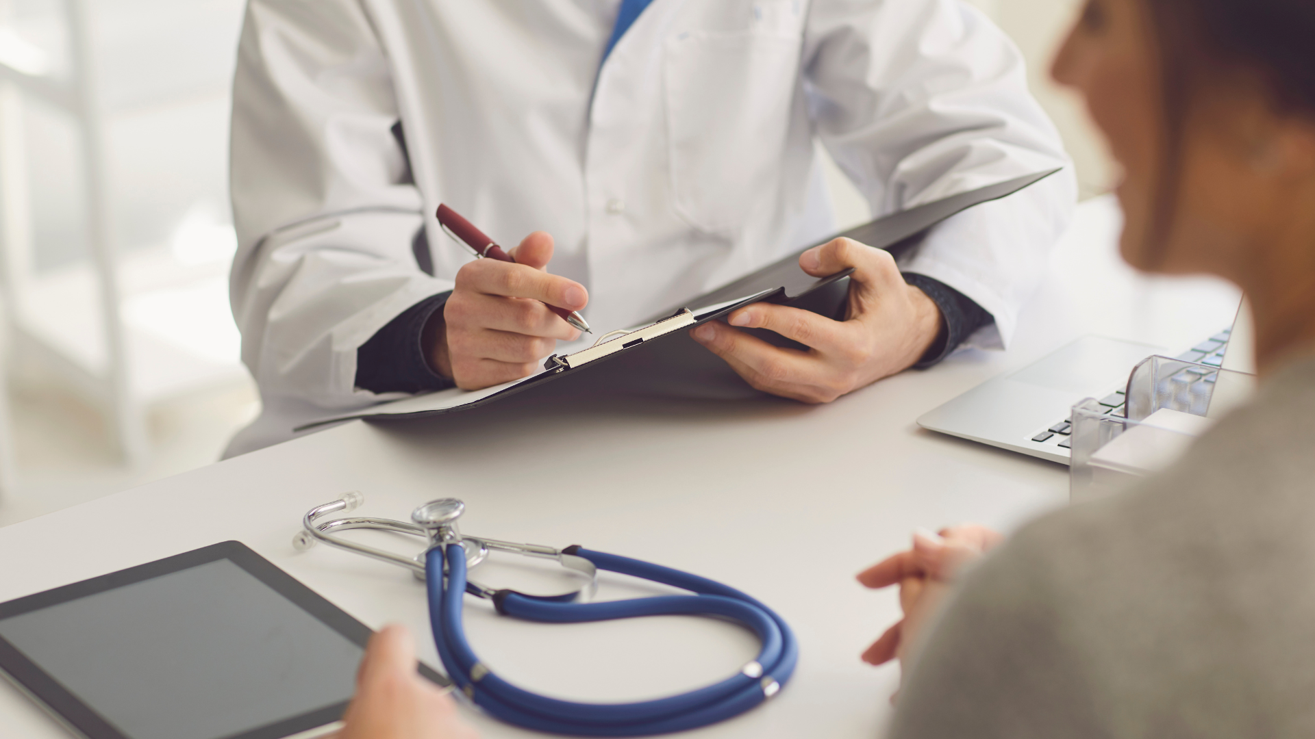portal plural no brasil, a cada três horas, um médico é vítima de violência
