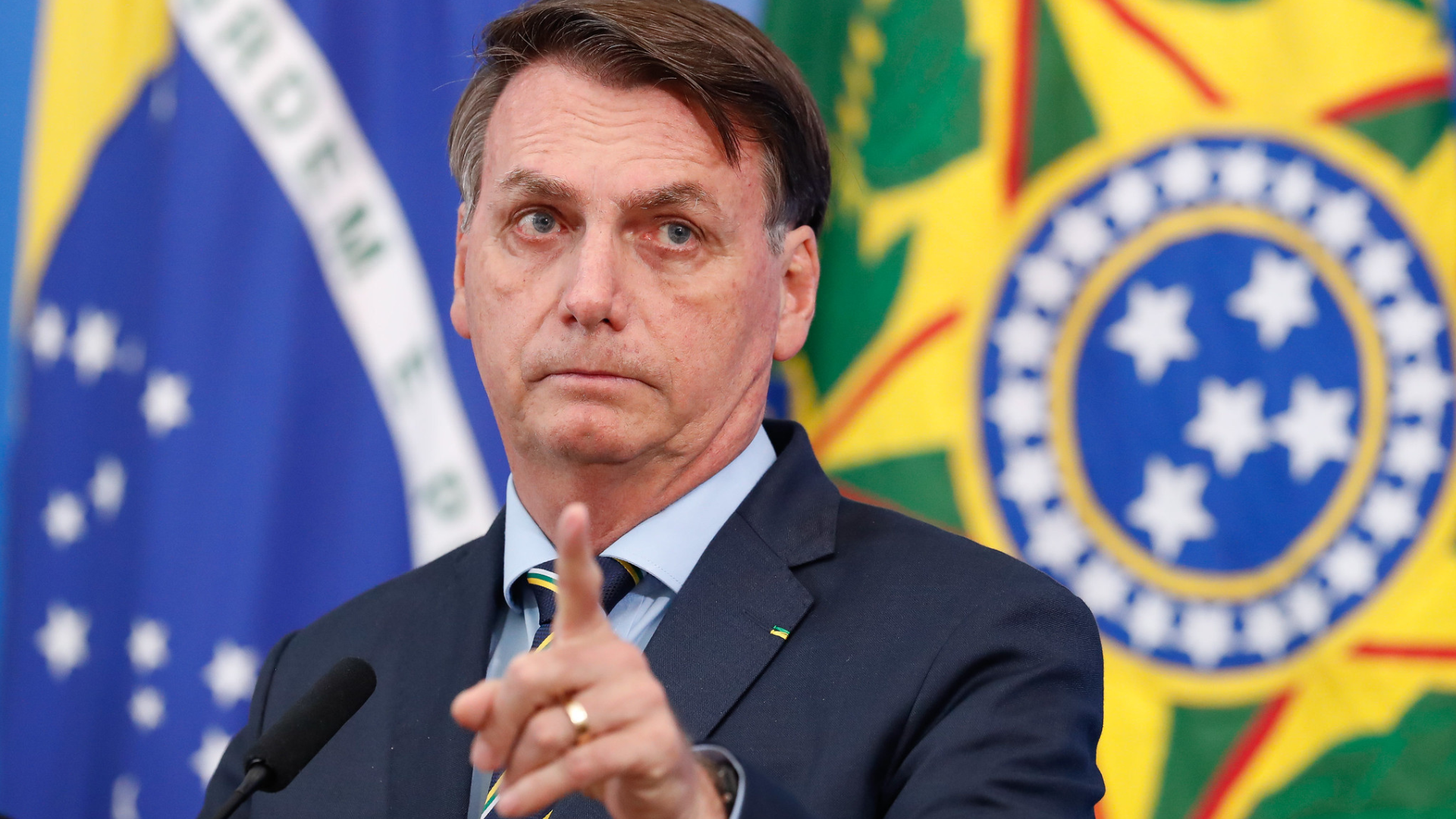 portal plural apesar de sua inelegibilidade, o ex presidente jair bolsonaro (pl) declarou, em entrevista à revista veja publicada nesta sexta feira (1º), que se considera o candidato da direita pa