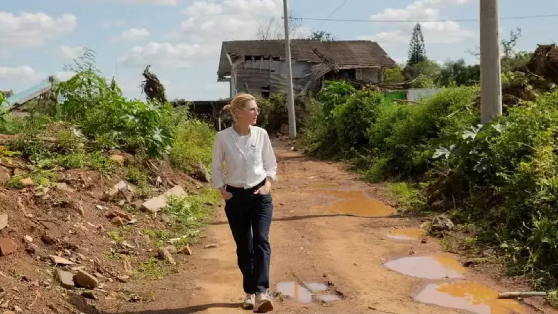 portal plural atriz cate blanchett visita áreas atingidas pelas enchentes no rio grande do sul