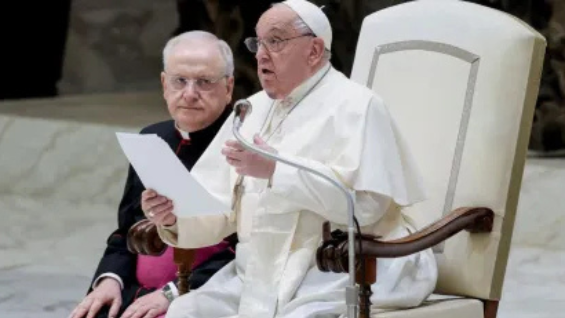 portal plural papa pede “estabilidade e união” após deposição de bashar al assad na síria