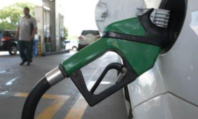 portal plural por que a alta do dólar ainda não chegou ao preço dos combustíveis da petrobras