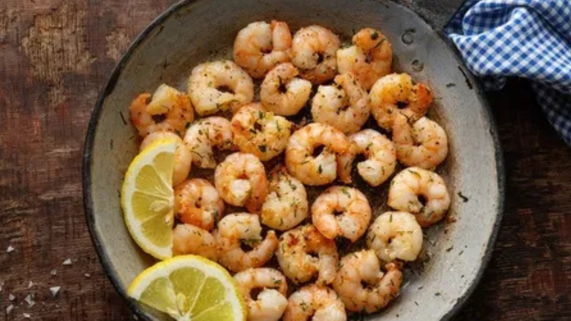 portal plural homem sofre choque anafilático e morre após comer camarão em sc