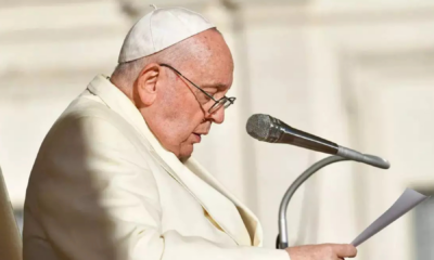 portal plural papa francisco completa um mês de internação; entenda quadro de saúde