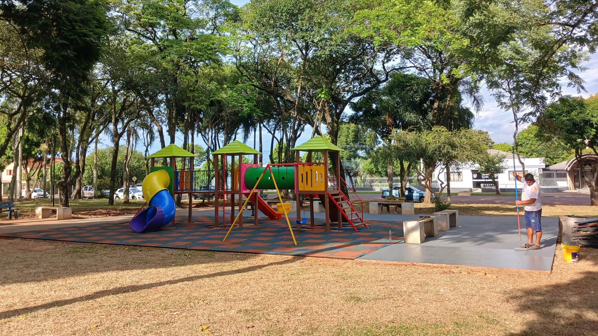 portal plural obra da praça de cruzeiro está na fase final de execução